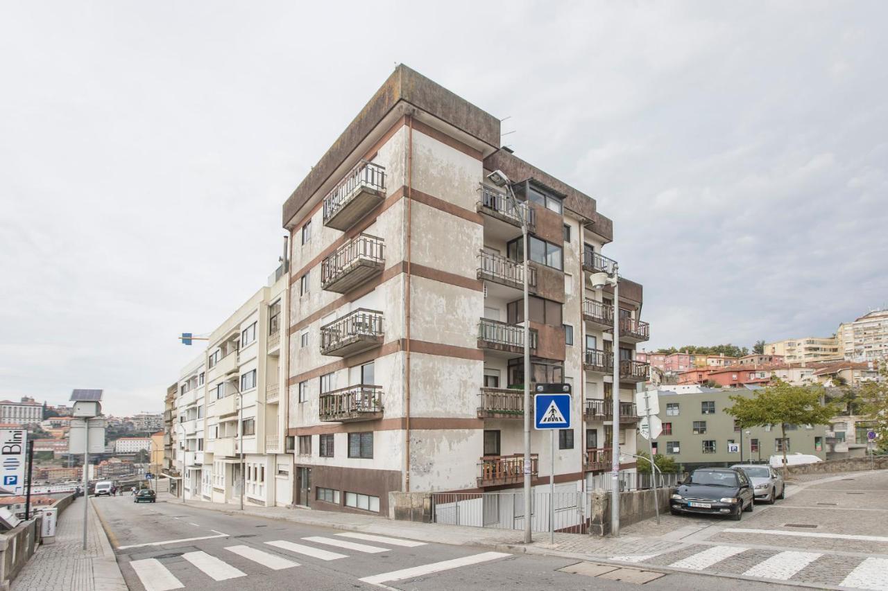 2Br Flat W/ Ac & Great Views By Lovelystay Віла-Нова-де-Гая Екстер'єр фото