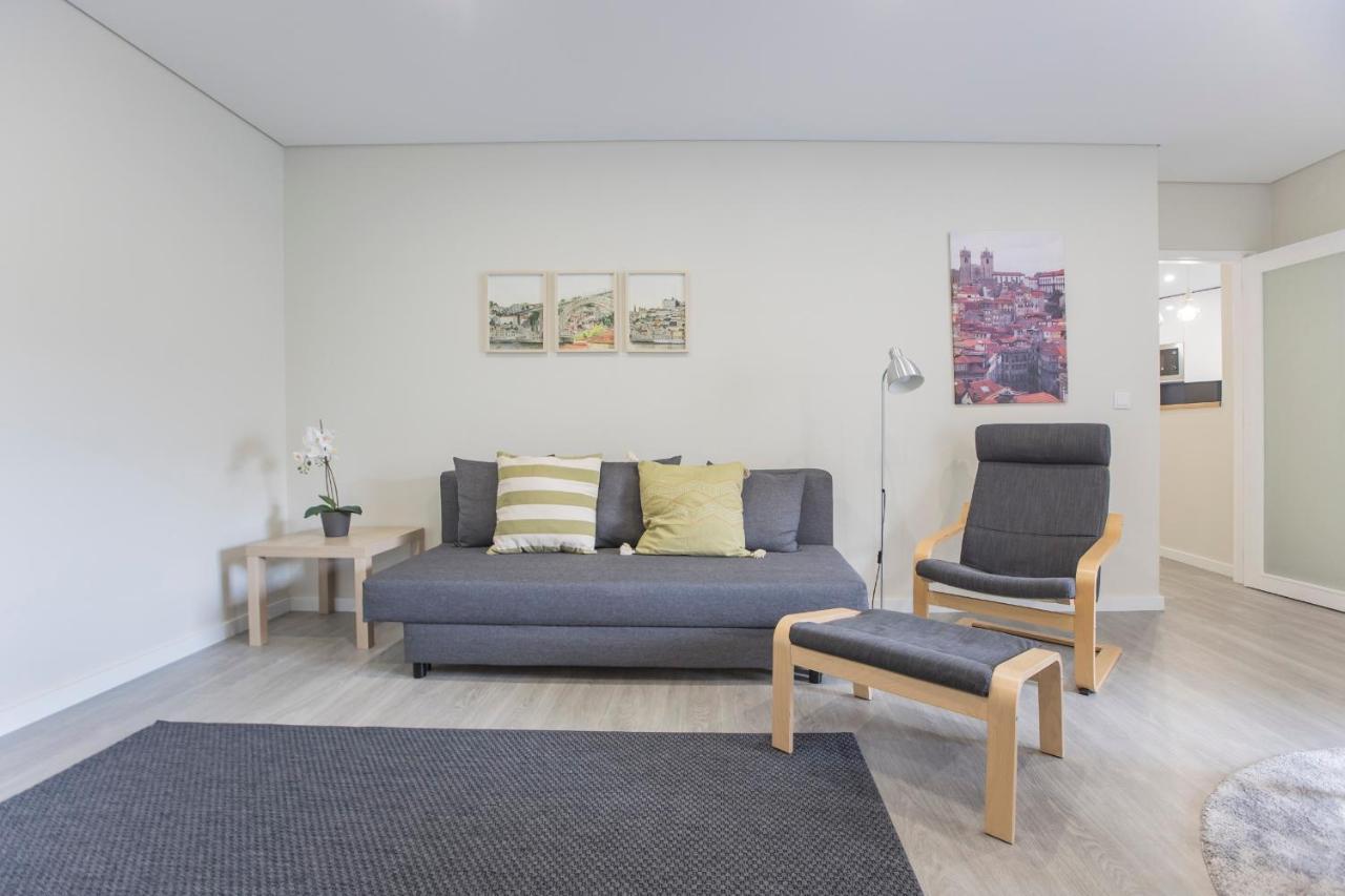 2Br Flat W/ Ac & Great Views By Lovelystay Віла-Нова-де-Гая Екстер'єр фото