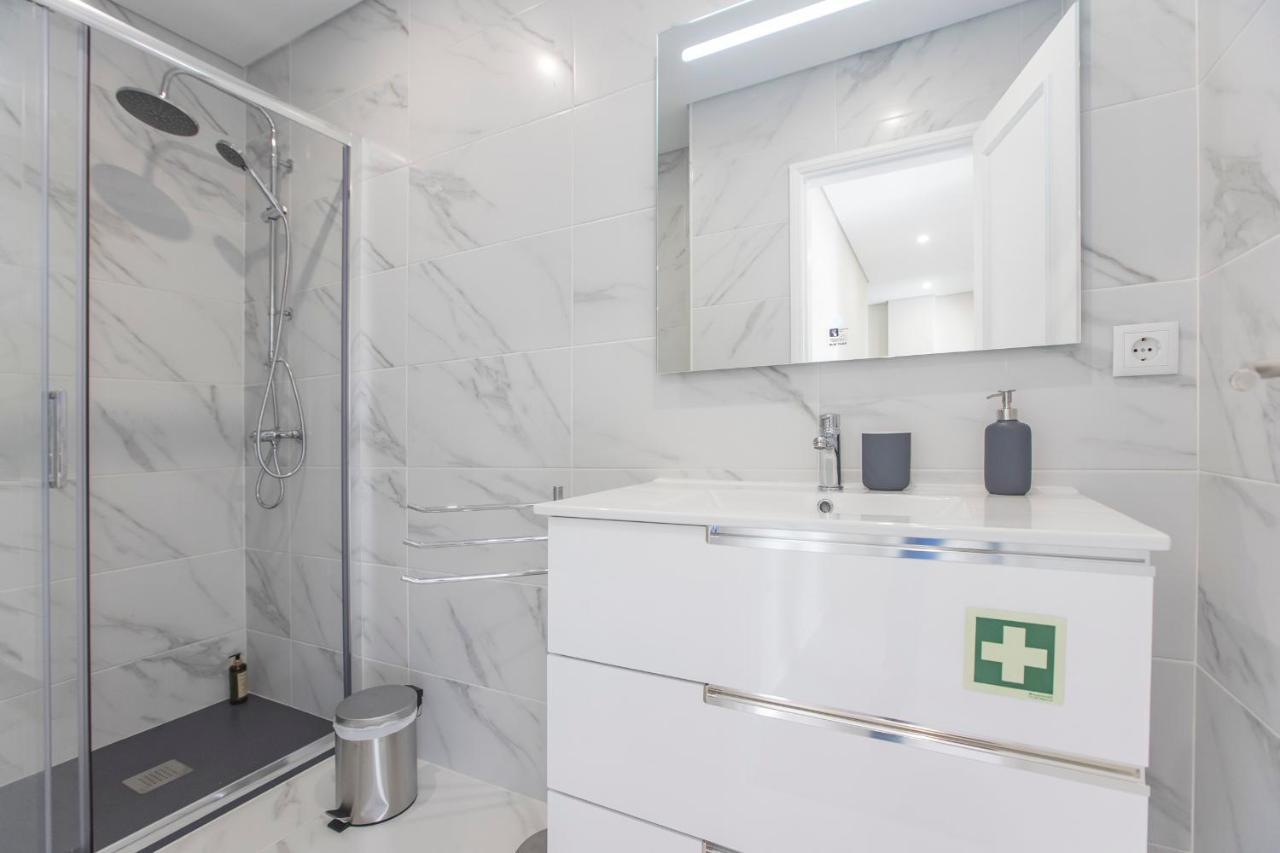 2Br Flat W/ Ac & Great Views By Lovelystay Віла-Нова-де-Гая Екстер'єр фото